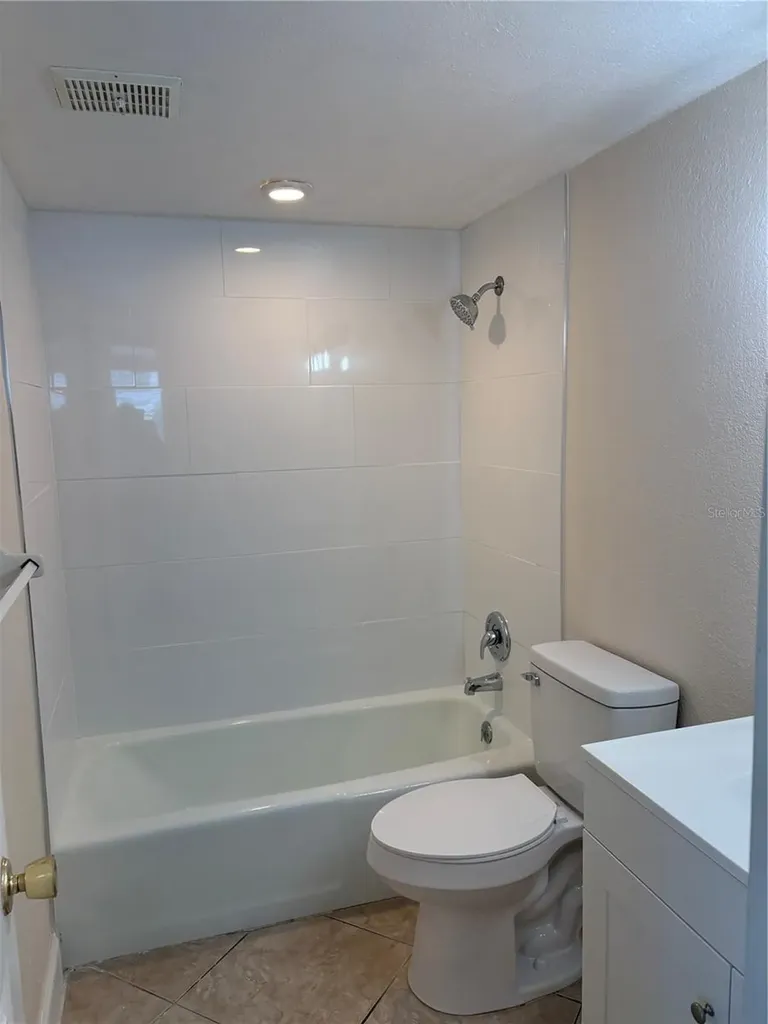 555 69th Avenue St Petersburg FL 33706