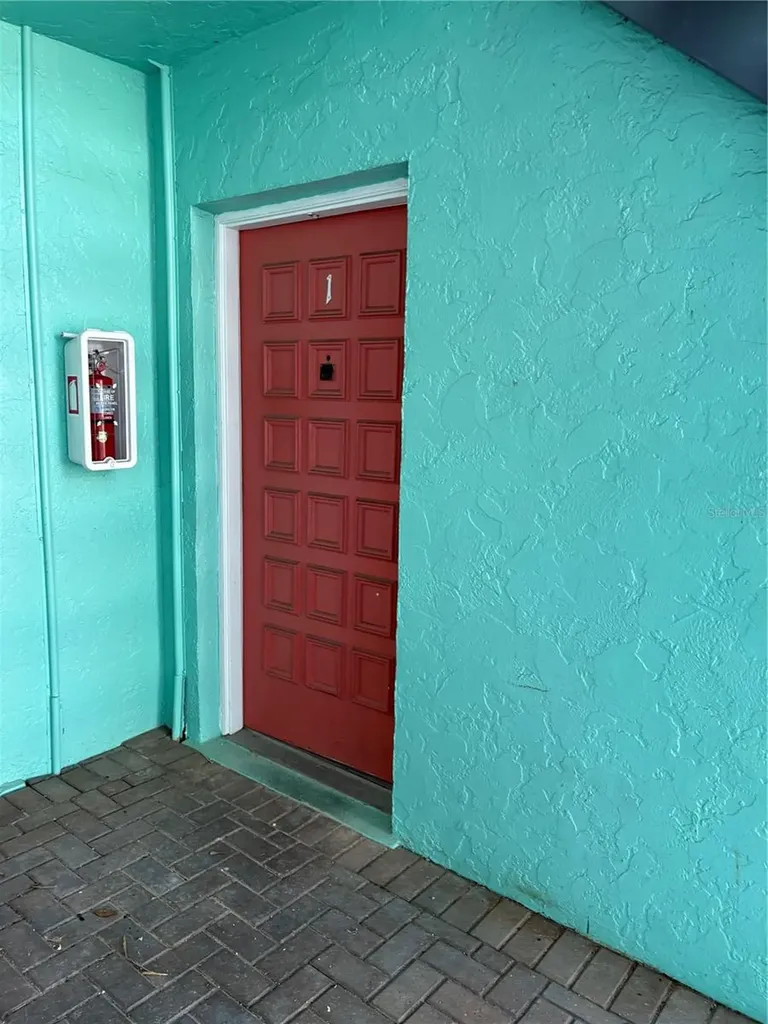 555 69th Avenue St Petersburg FL 33706