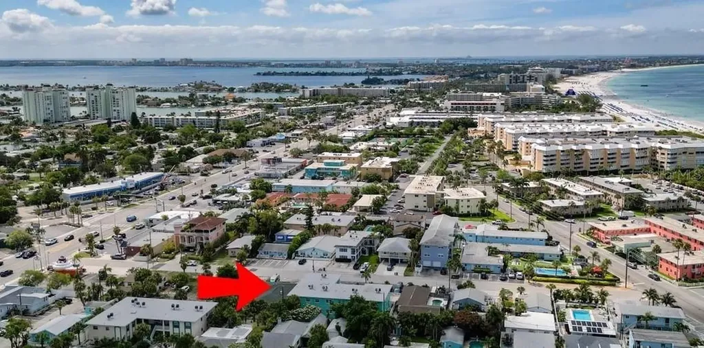 555 69th Avenue St Petersburg FL 33706