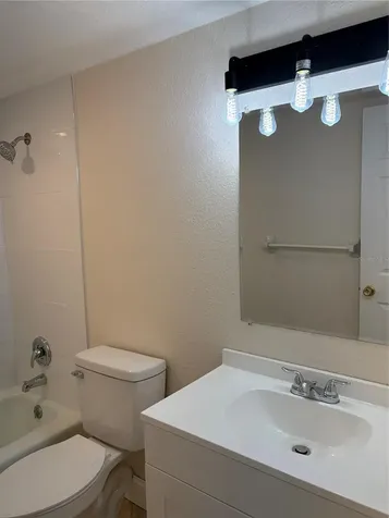 555 69th Avenue St Petersburg FL 33706