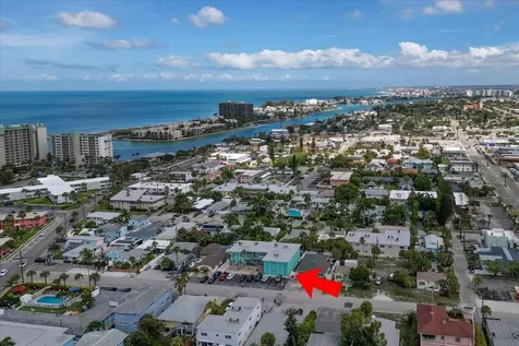555 69th Avenue St Petersburg FL 33706
