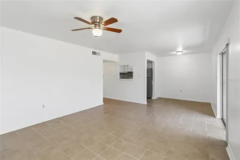 2569 N Alafaya Trail Orlando FL 32826