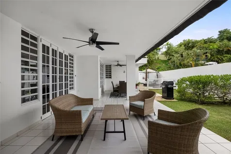 B-31 Poppy Street Parque Forestal San Juan PR 00926