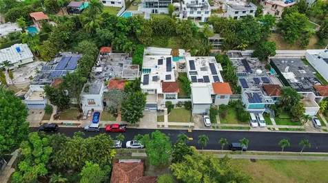 B-31 Poppy Street Parque Forestal San Juan PR 00926