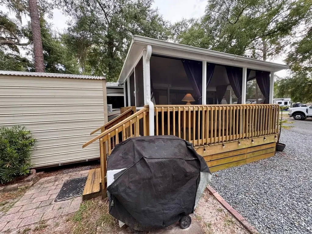 25208 NE 143rd Street Salt Springs FL 32134