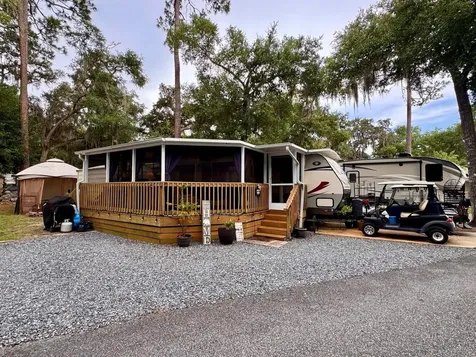 25208 NE 143rd Street Salt Springs FL 32134