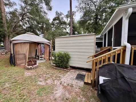25208 NE 143rd Street Salt Springs FL 32134