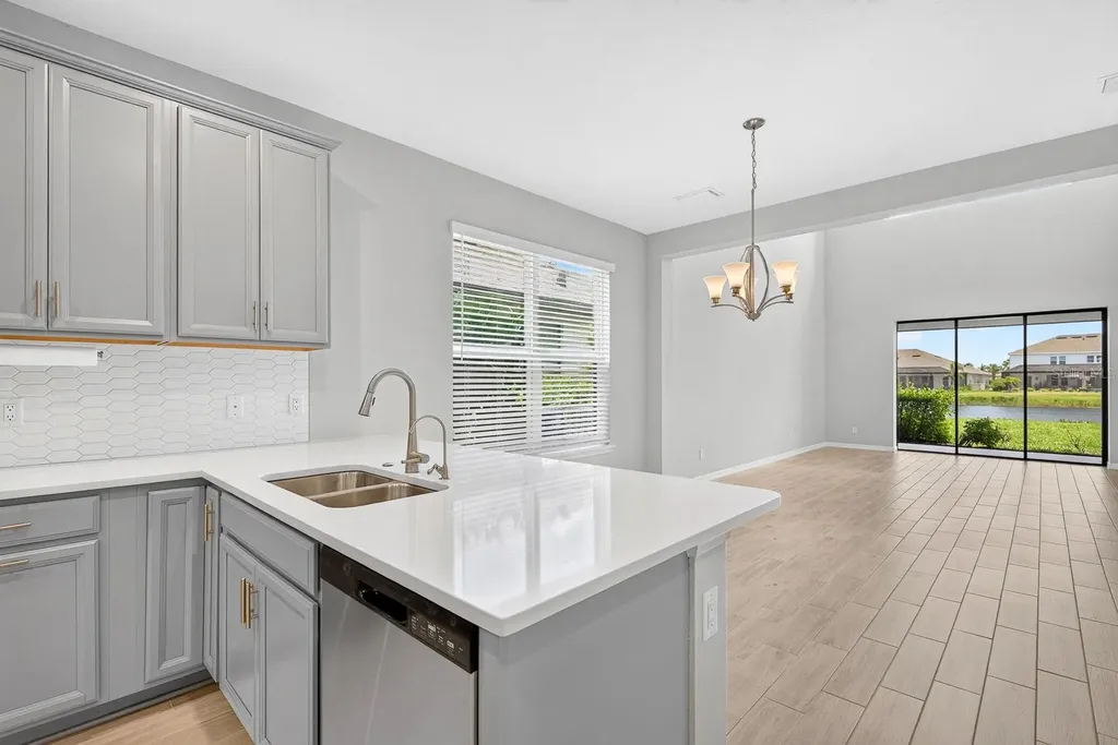 16443 Paynes Mill Drive Bradenton FL 34211
