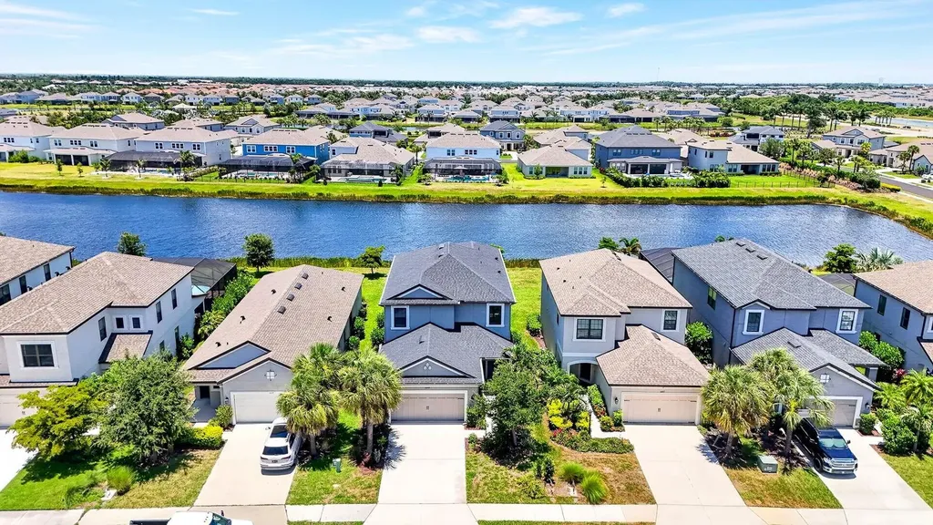 16443 Paynes Mill Drive Bradenton FL 34211