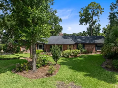 105 Pine Tree Lane Altamonte Springs FL 32714