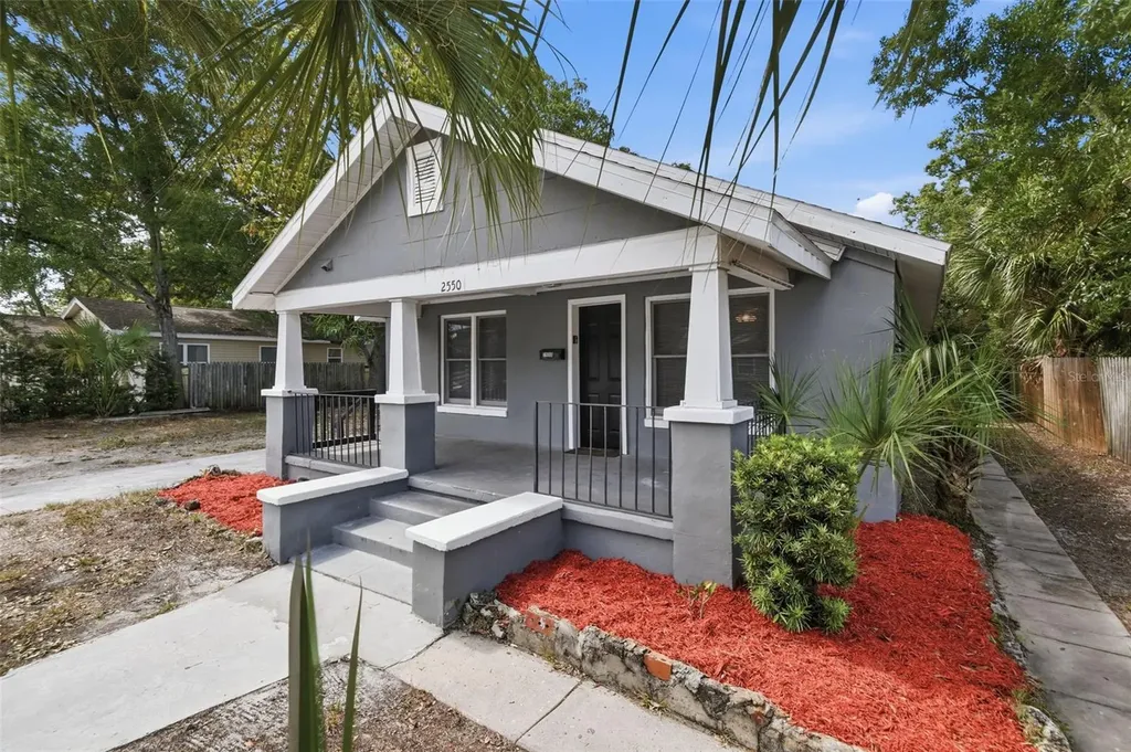 2550 10th Avenue S St Petersburg FL 33712