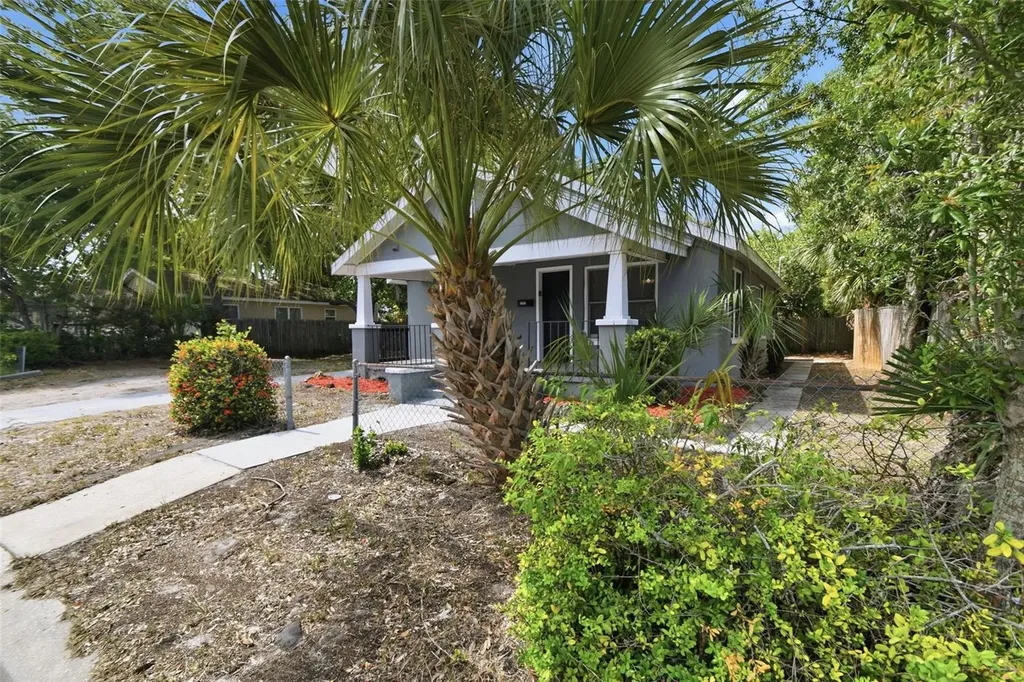 2550 10th Avenue S St Petersburg FL 33712