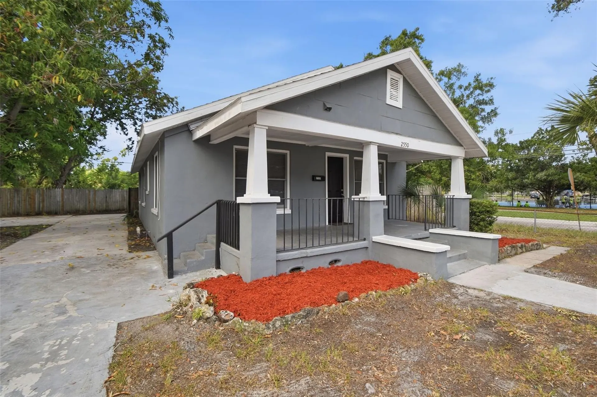 2550 10th Avenue S St Petersburg FL 33712