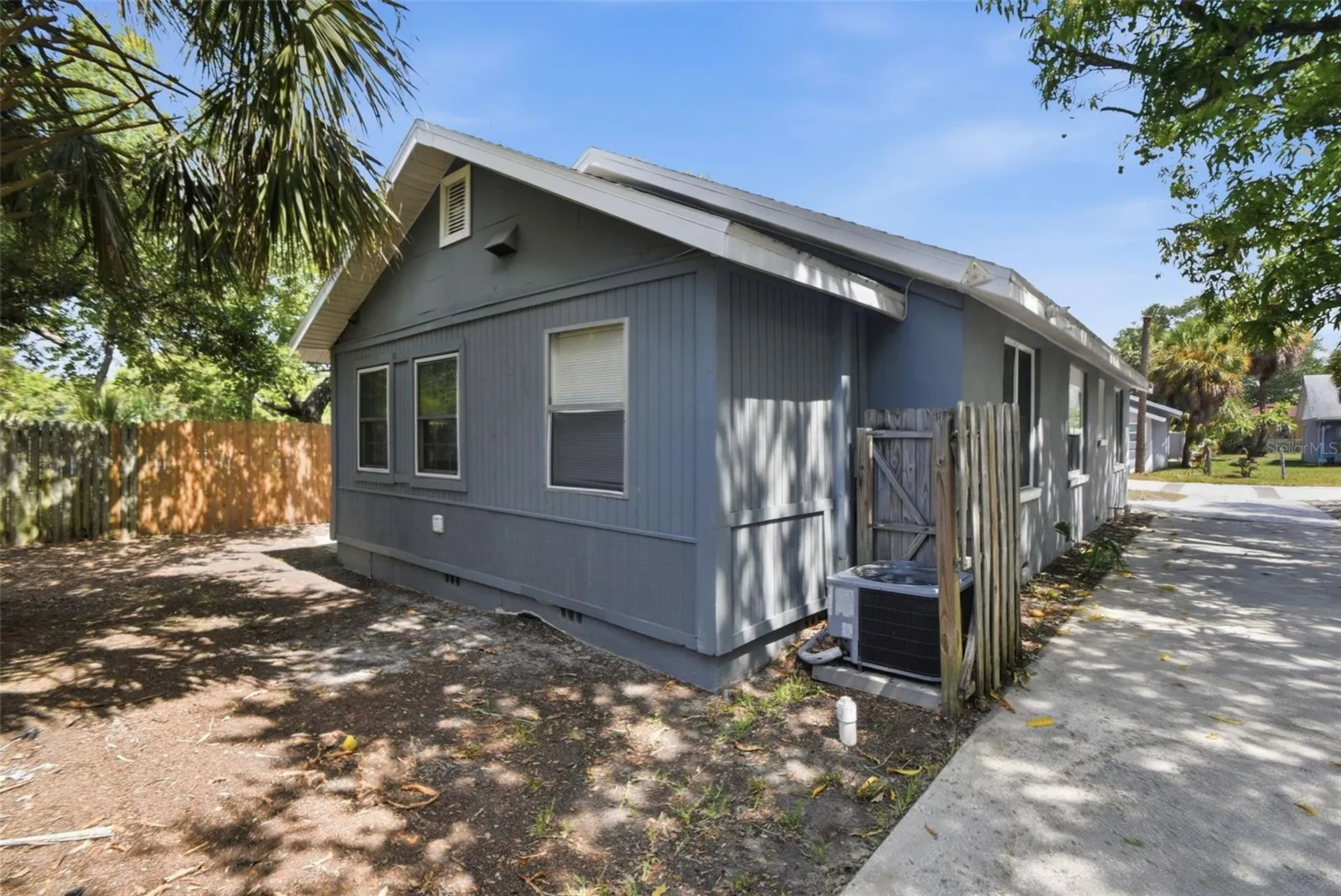 2550 10th Avenue S St Petersburg FL 33712