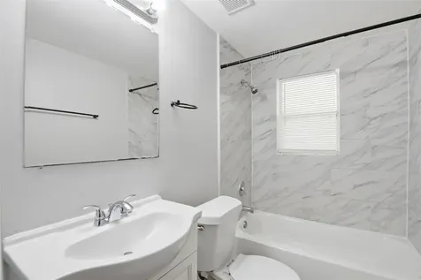 2550 10th Avenue S St Petersburg FL 33712