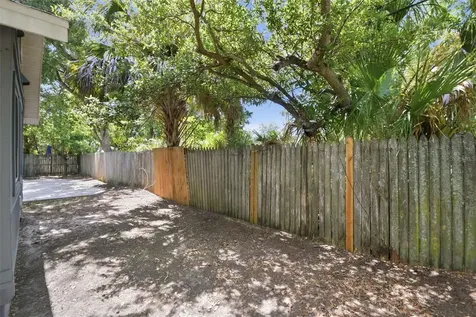 2550 10th Avenue S St Petersburg FL 33712