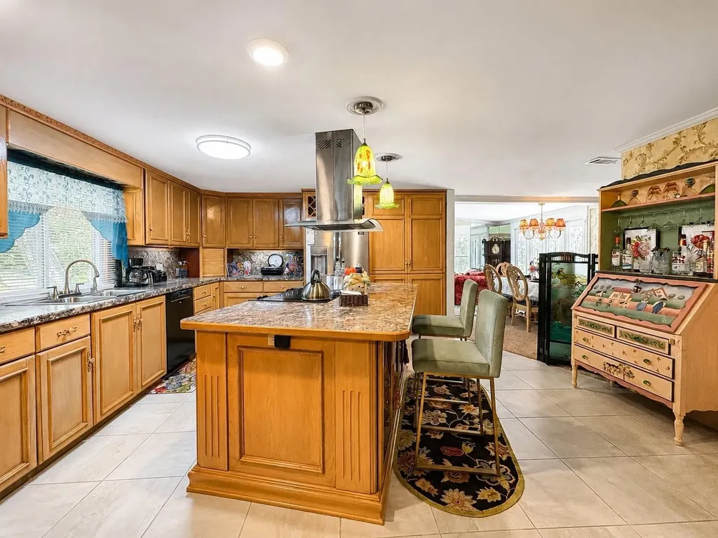 16363 SE 5th Street Silver Springs FL 34488