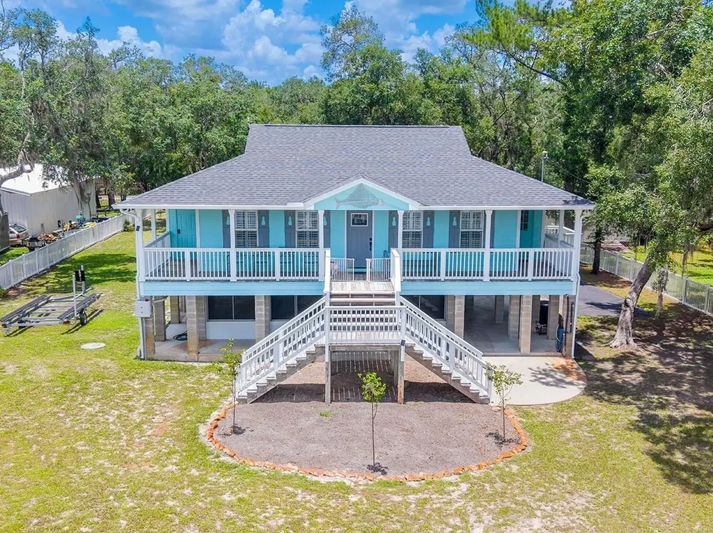 8213 Riverview Road Fanning Springs FL 32693