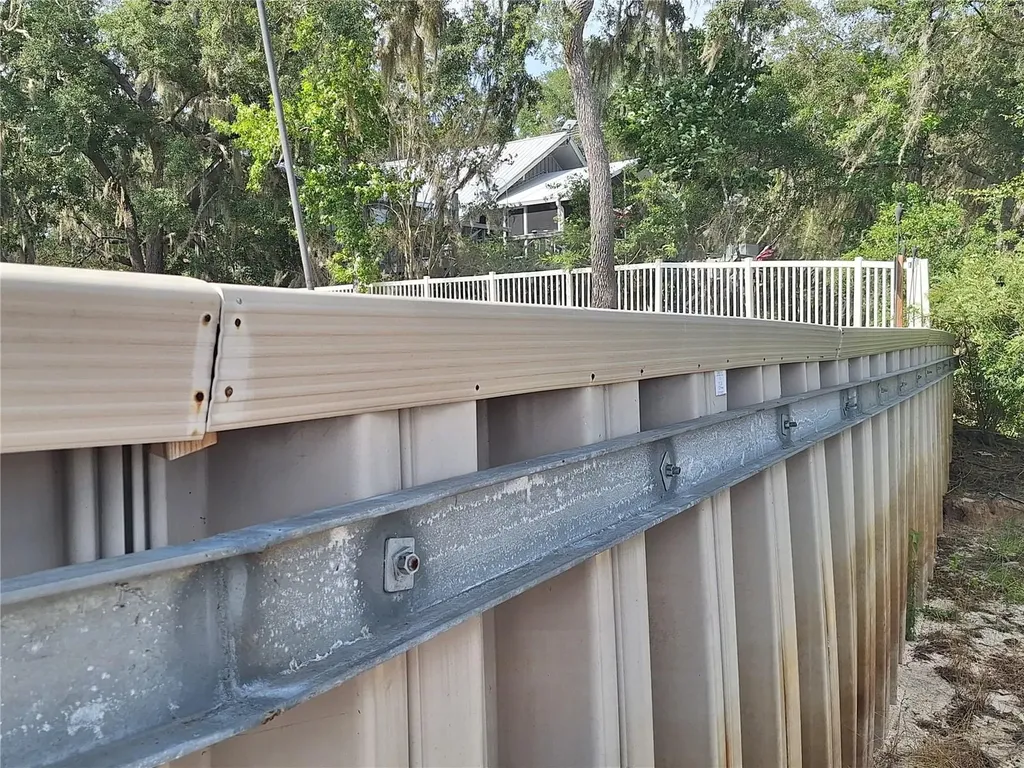 8213 Riverview Road Fanning Springs FL 32693