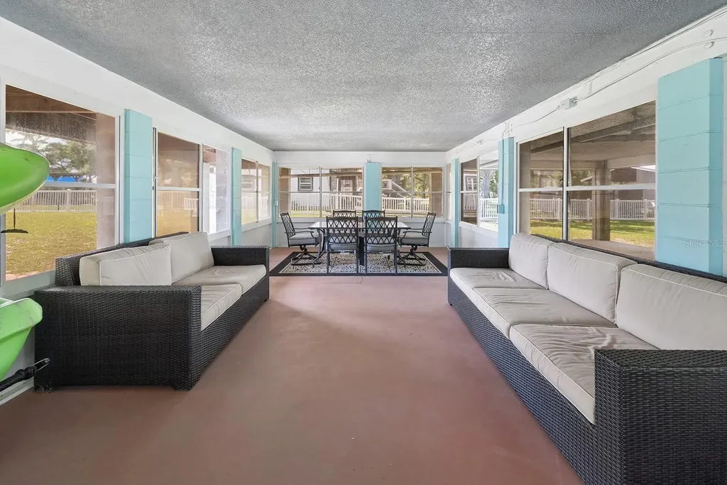 8213 Riverview Road Fanning Springs FL 32693