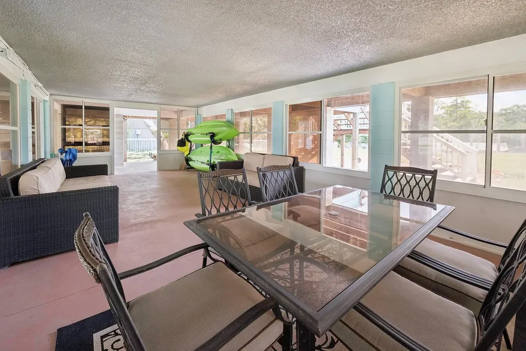 8213 Riverview Road Fanning Springs FL 32693