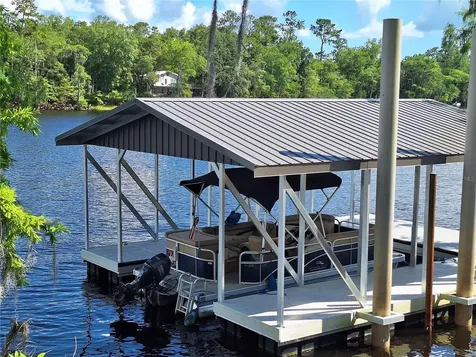 8213 Riverview Road Fanning Springs FL 32693