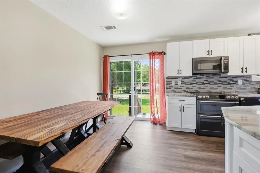 45861 Raccoon Street Paisley FL 32767