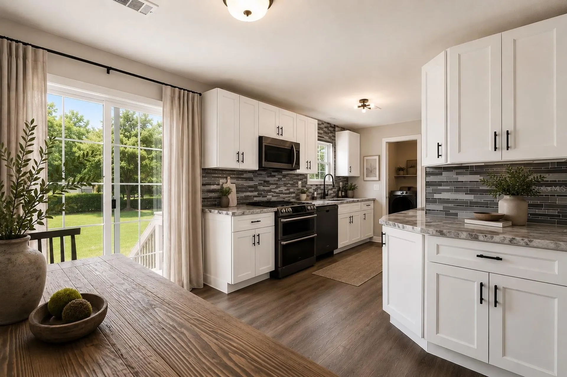 45861 Raccoon Street Paisley FL 32767