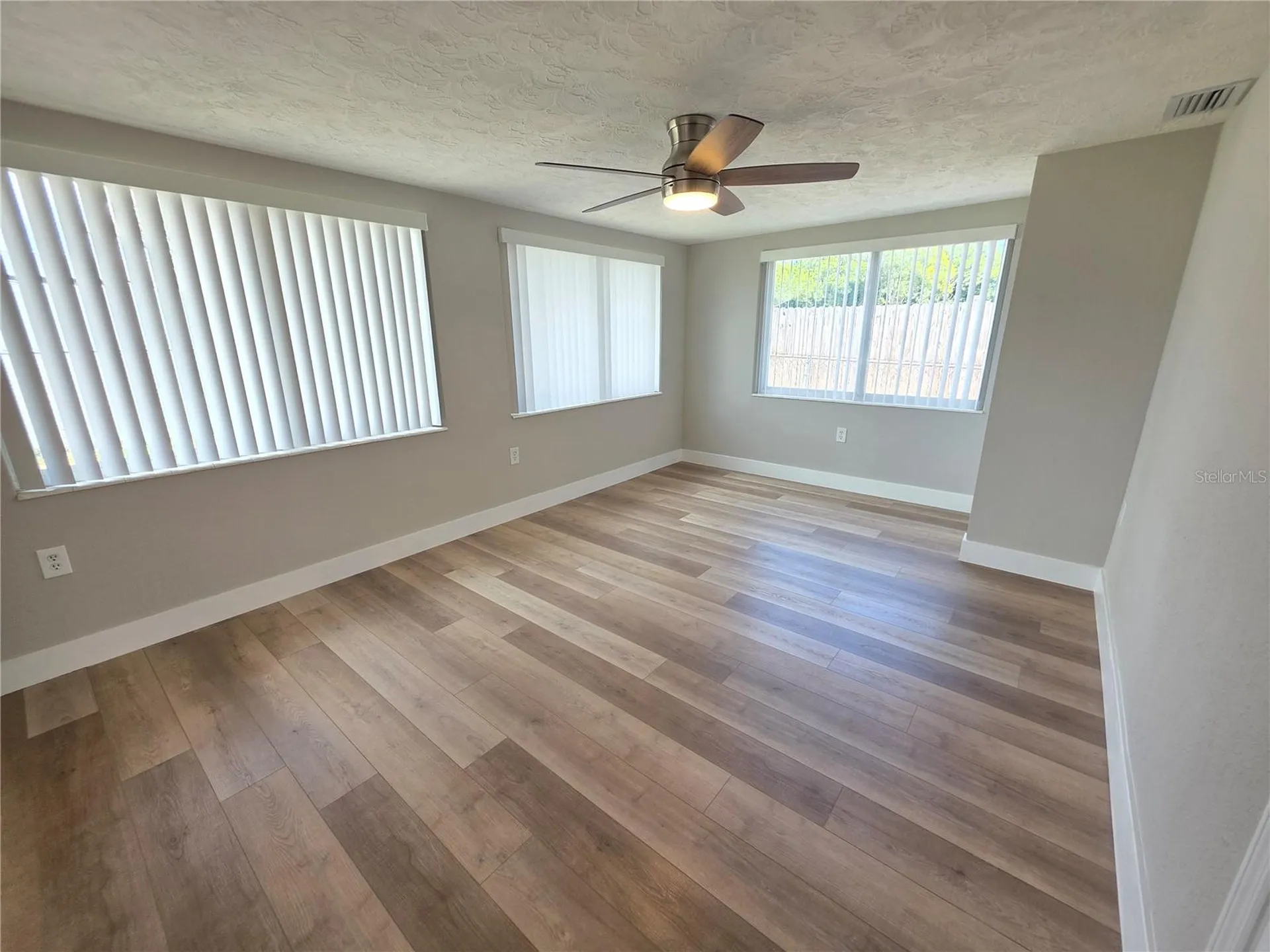 5752 Lanate Avenue New Port Richey FL 34652