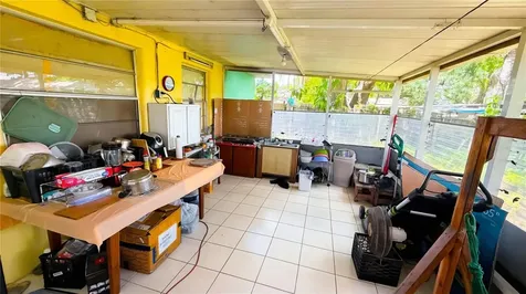 2515 W Powhatan Avenue Tampa FL 33614