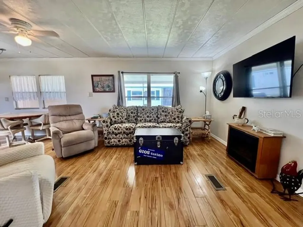 10818 Freedom Drive Port Richey FL 34668