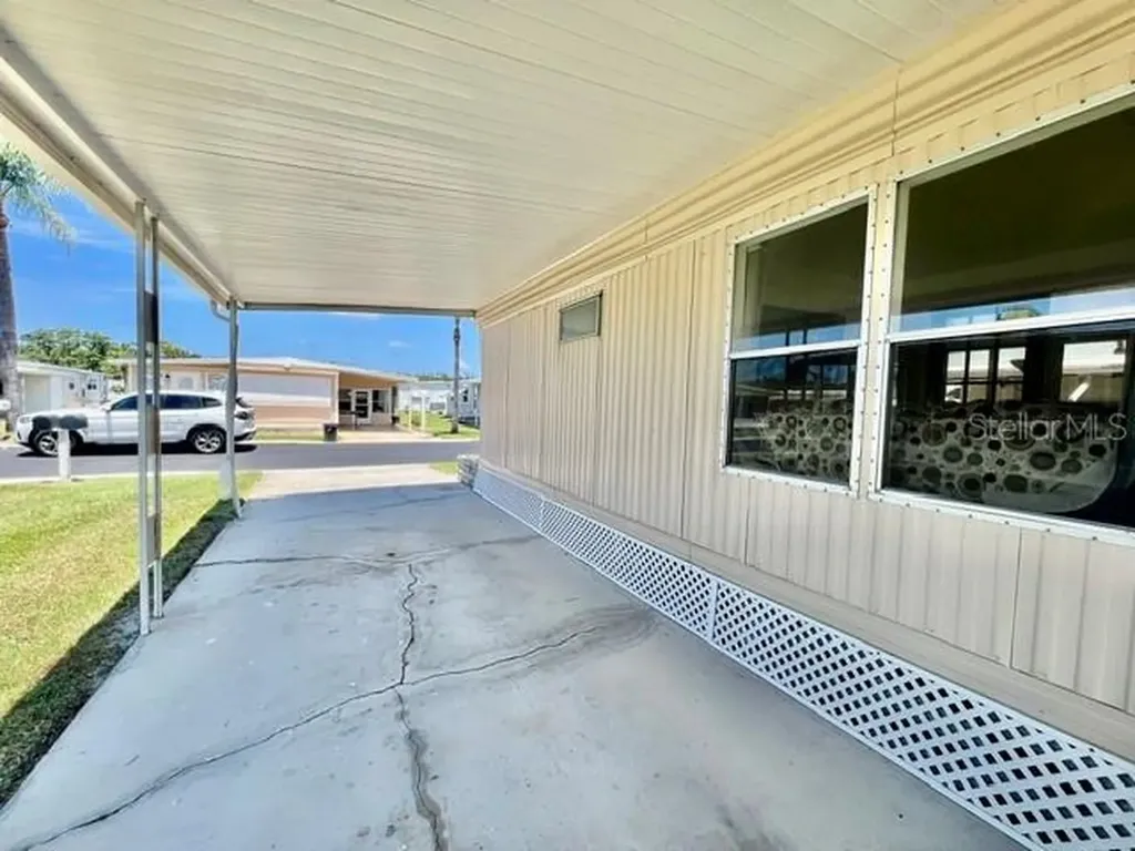 10818 Freedom Drive Port Richey FL 34668