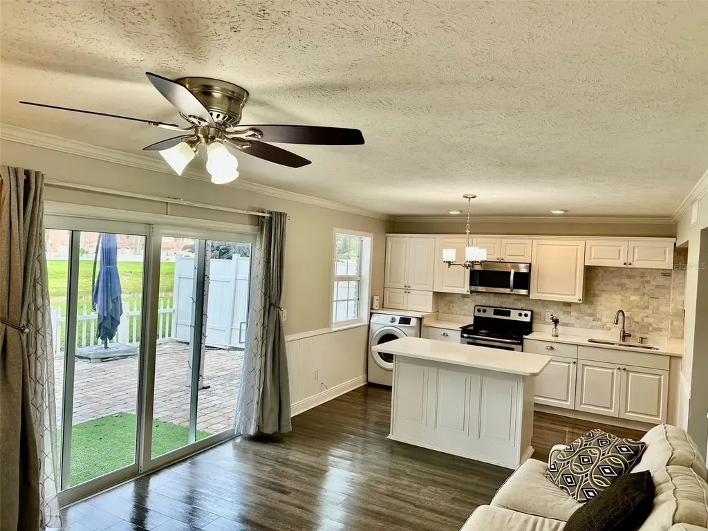 13731 Juniper Blossom Drive Tampa FL 33618
