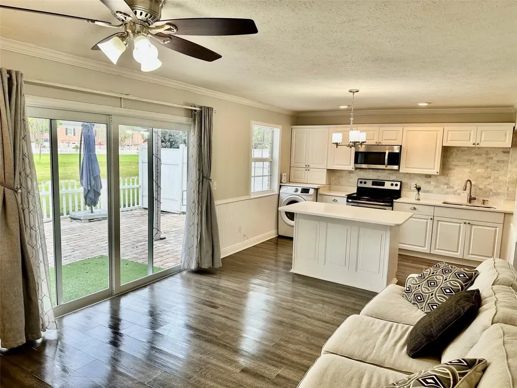 13731 Juniper Blossom Drive Tampa FL 33618