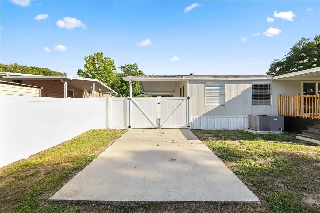 3113 Rollinglen Lane Lakeland FL 33810
