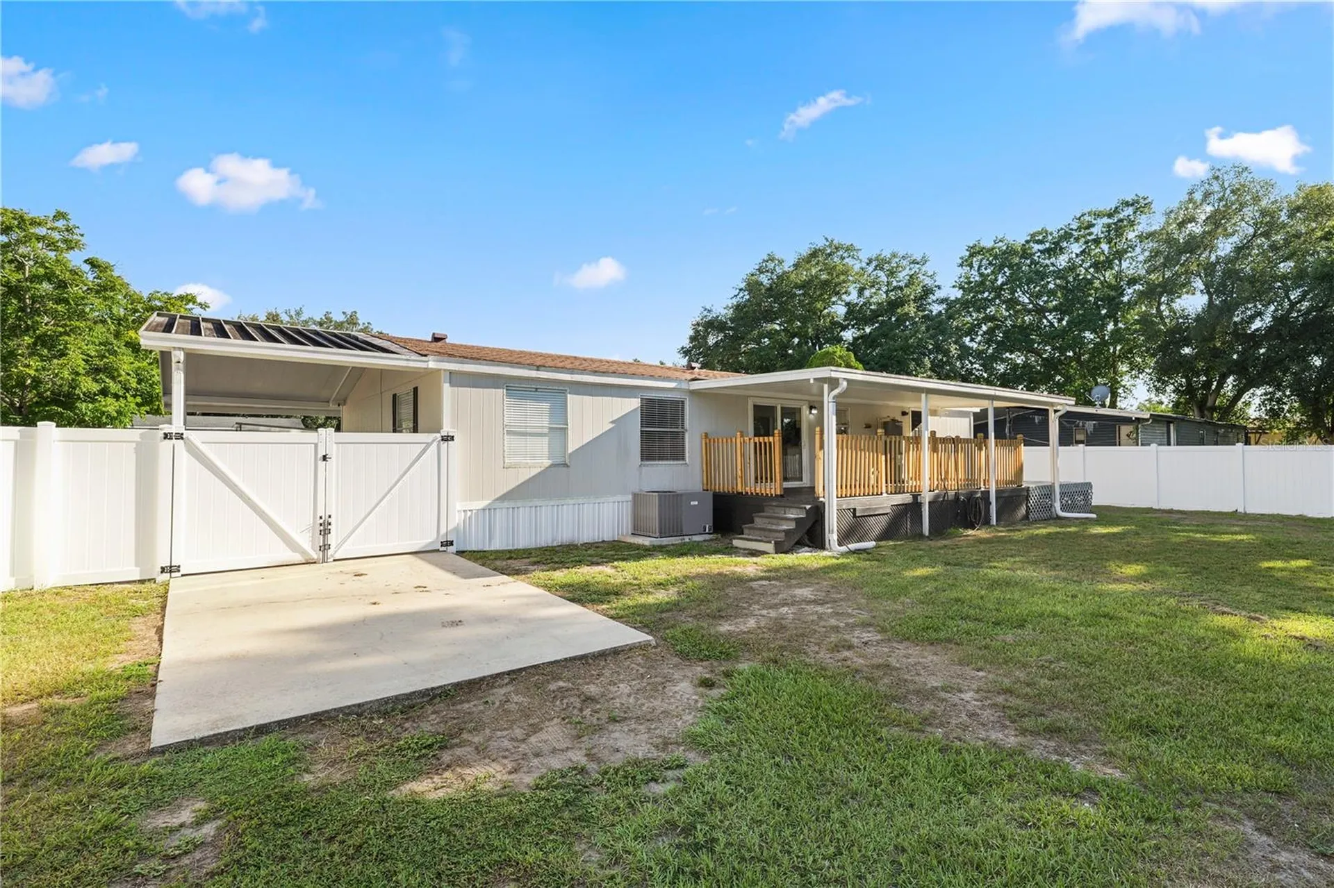 3113 Rollinglen Lane Lakeland FL 33810