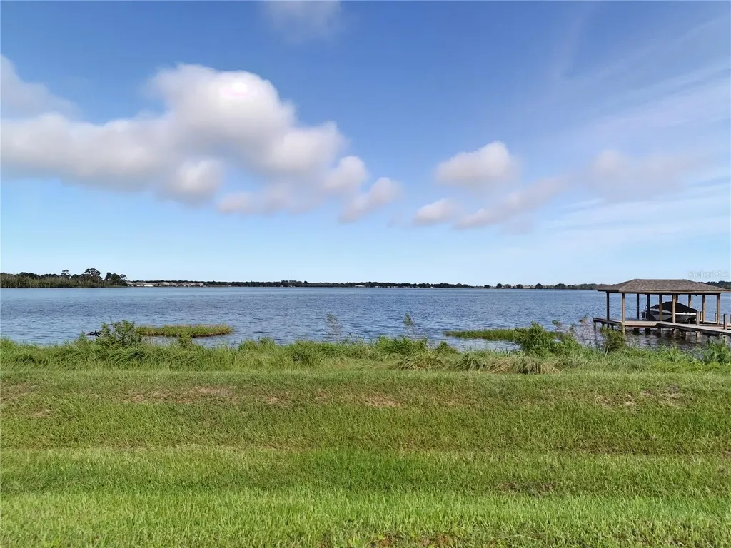 535 Adams View Lane Auburndale FL 33823