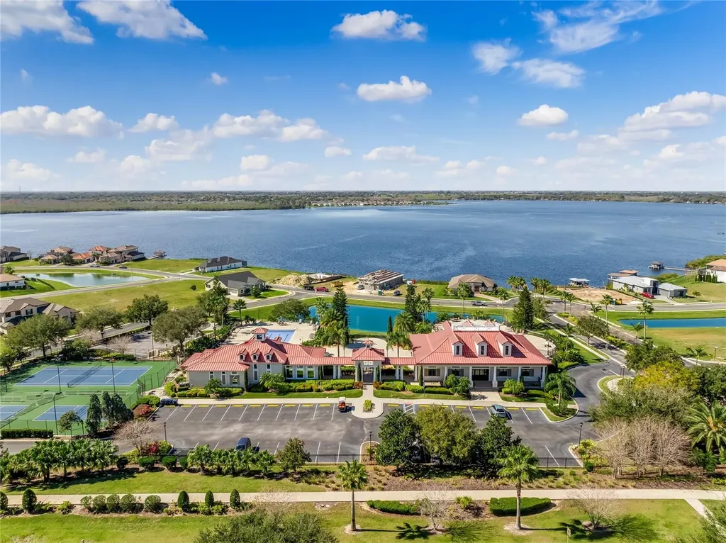 535 Adams View Lane Auburndale FL 33823