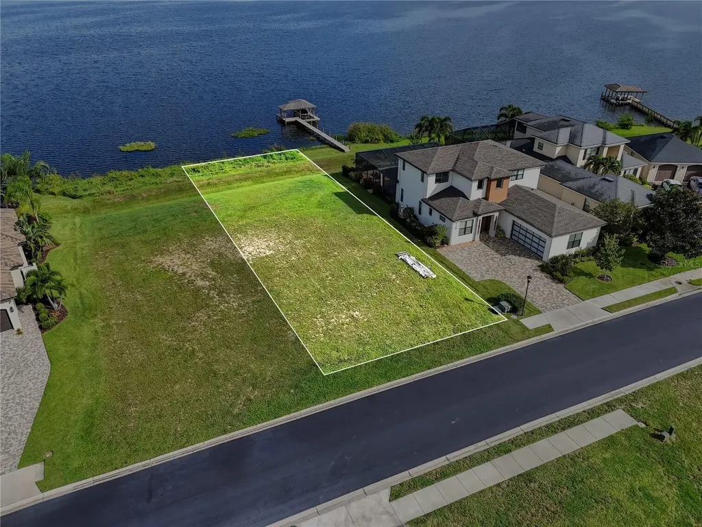 535 Adams View Lane Auburndale FL 33823