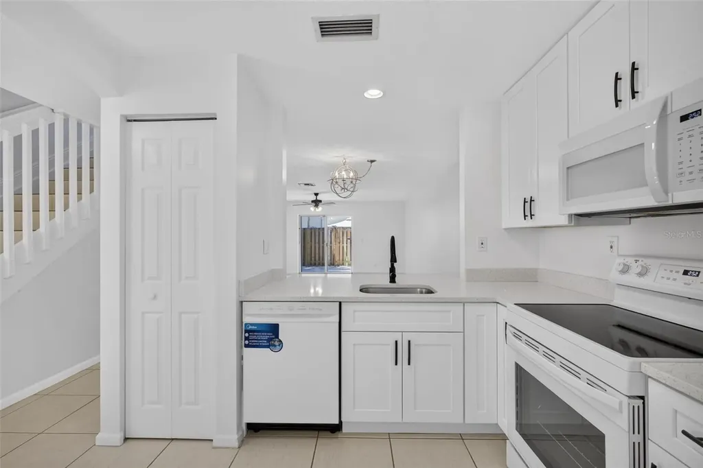 946 Summit Lake Drive West Palm Beach FL 33406