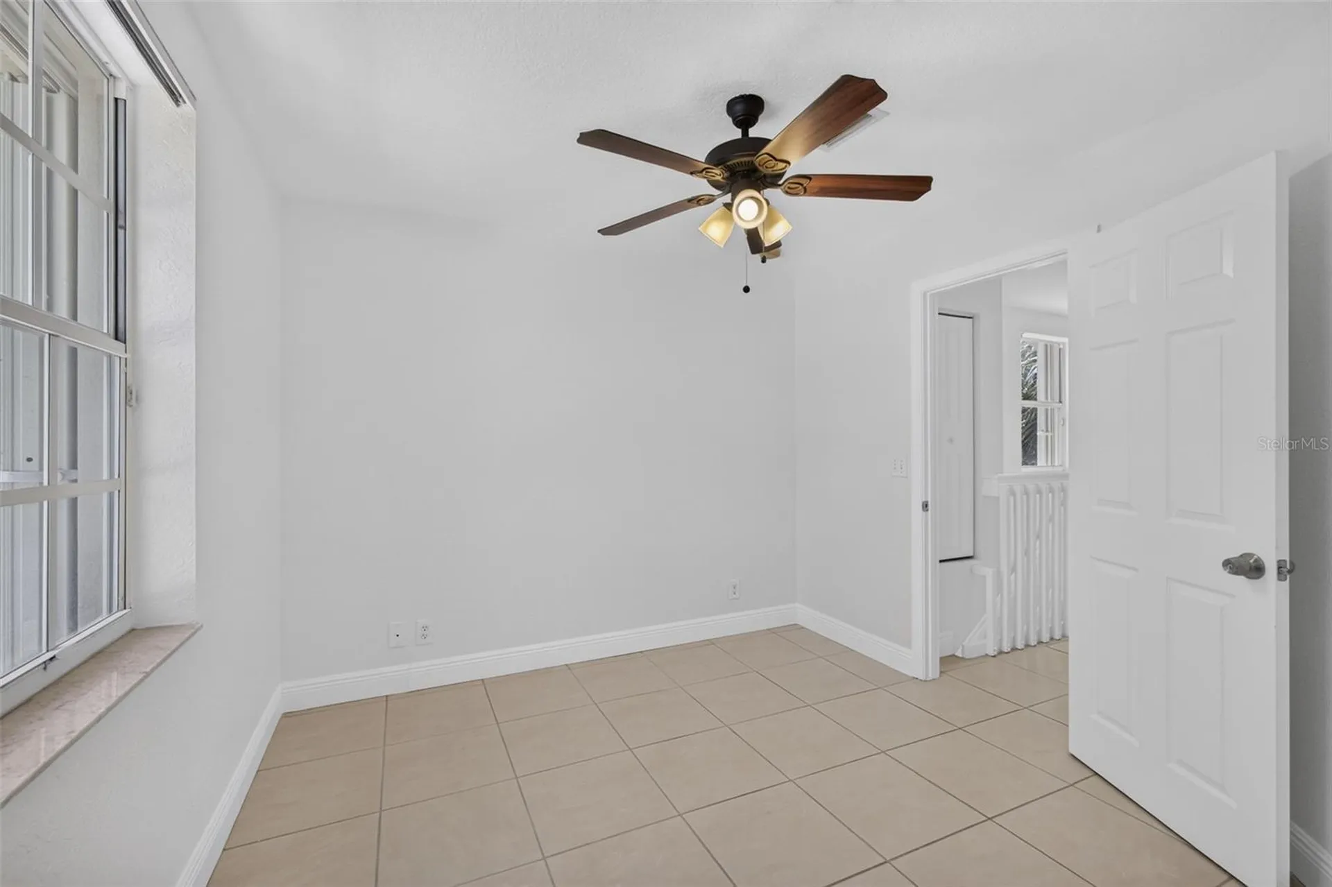 946 Summit Lake Drive West Palm Beach FL 33406
