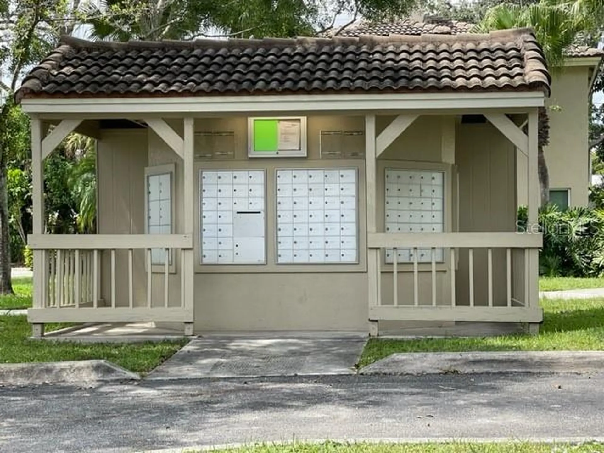 946 Summit Lake Drive West Palm Beach FL 33406