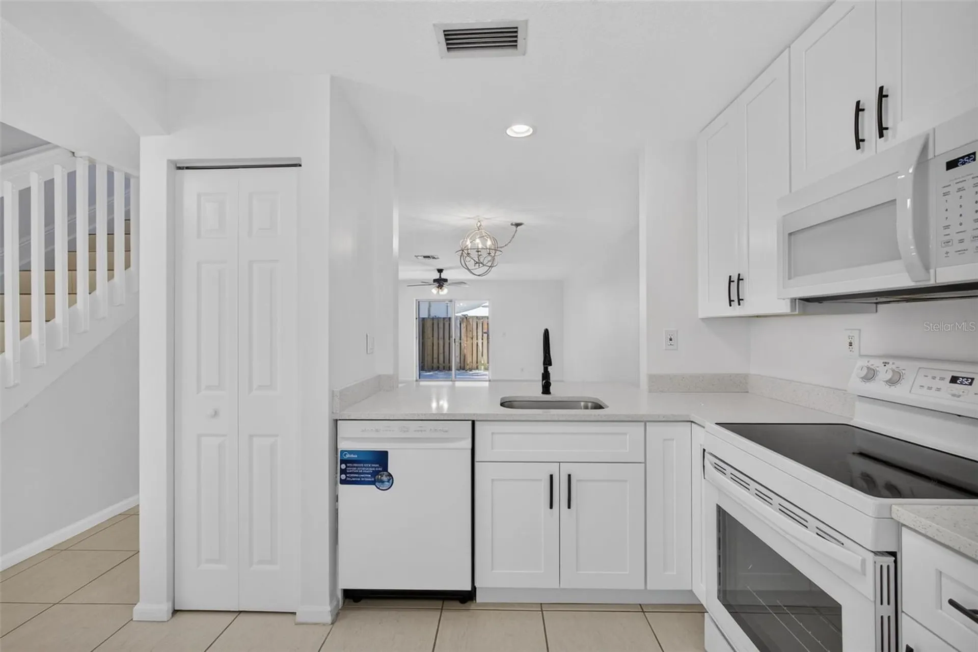 946 Summit Lake Drive West Palm Beach FL 33406