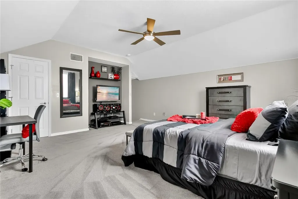 2006 Avenel Street Orlando FL 32828
