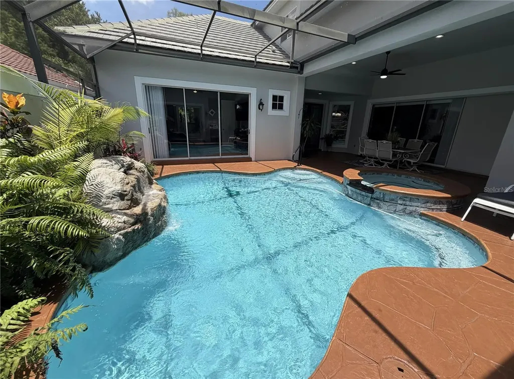 2006 Avenel Street Orlando FL 32828
