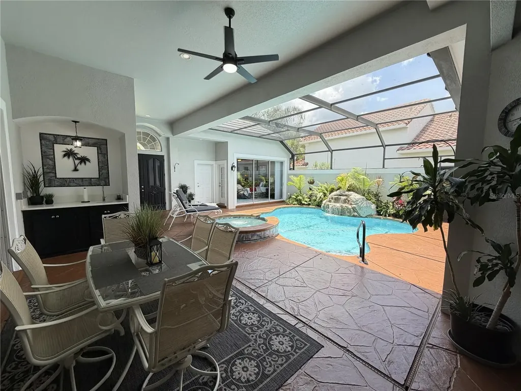 2006 Avenel Street Orlando FL 32828