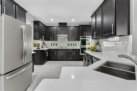 2006 Avenel Street Orlando FL 32828