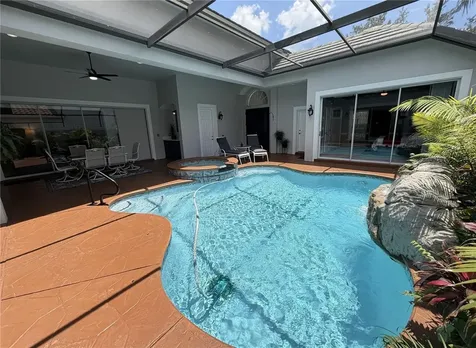 2006 Avenel Street Orlando FL 32828