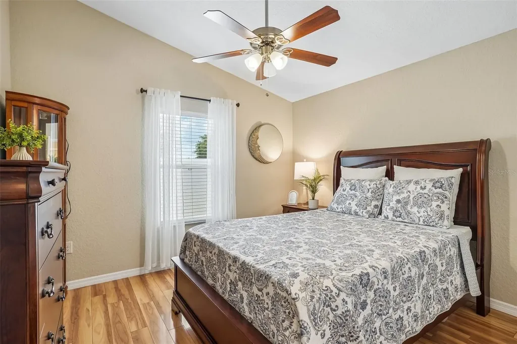 12416 NE 48th Loop Oxford FL 34484