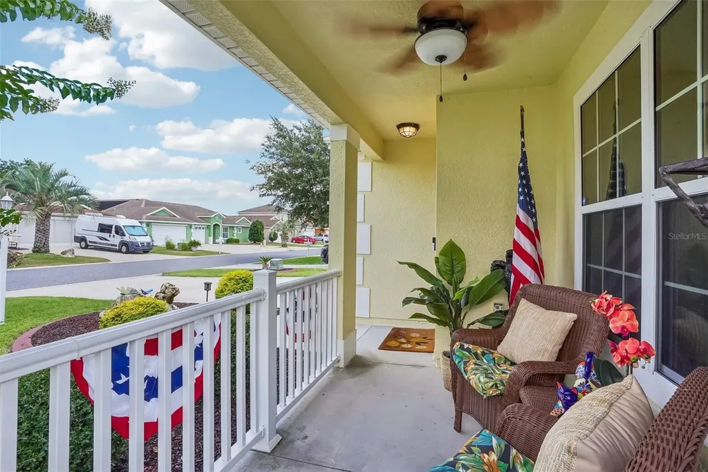 12416 NE 48th Loop Oxford FL 34484